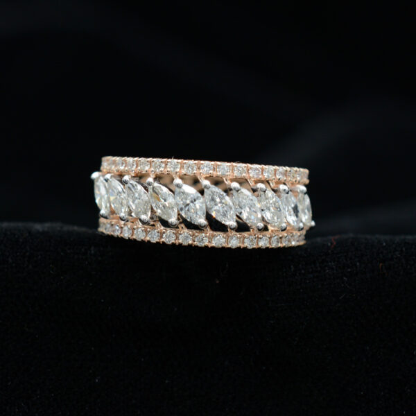 Ladies Ring