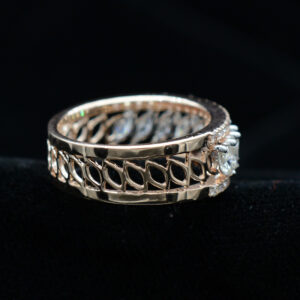 Ladies Ring