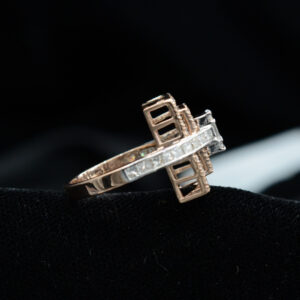 Ladies Ring