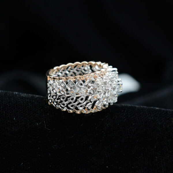 Ladies Ring