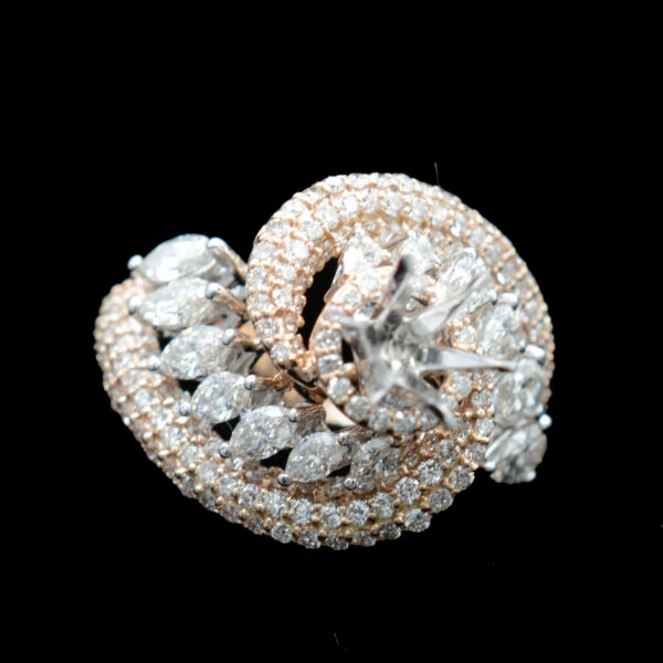 Ladies Ring