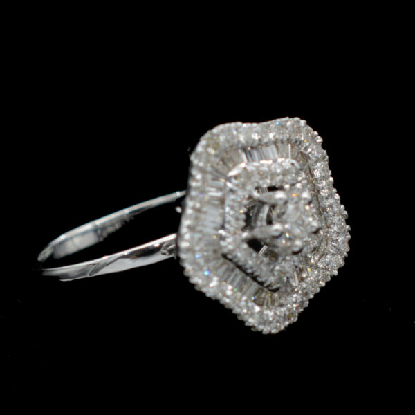 Ladies Ring