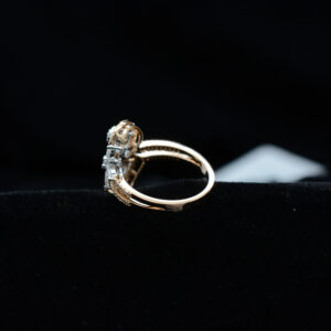 Ladies Ring