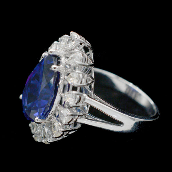 Ladies Ring