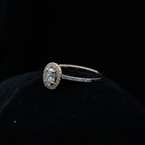 Ladies Ring