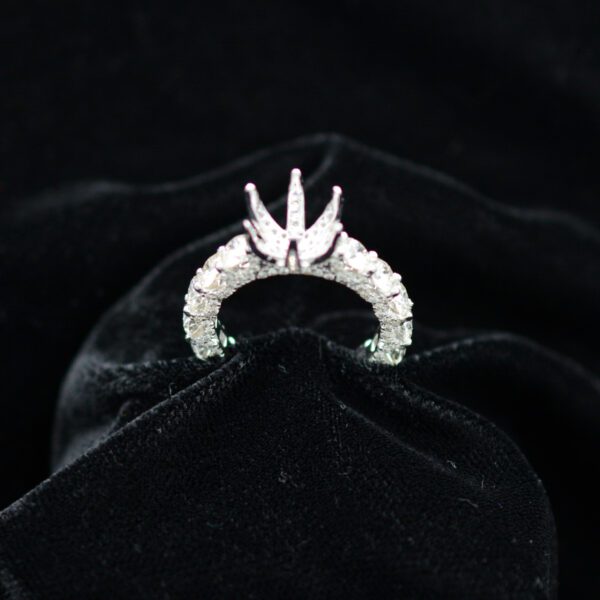Ladies Ring