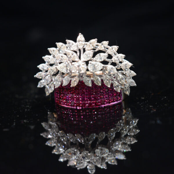 Ladies Ring