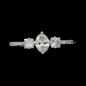 Ladies Ring
