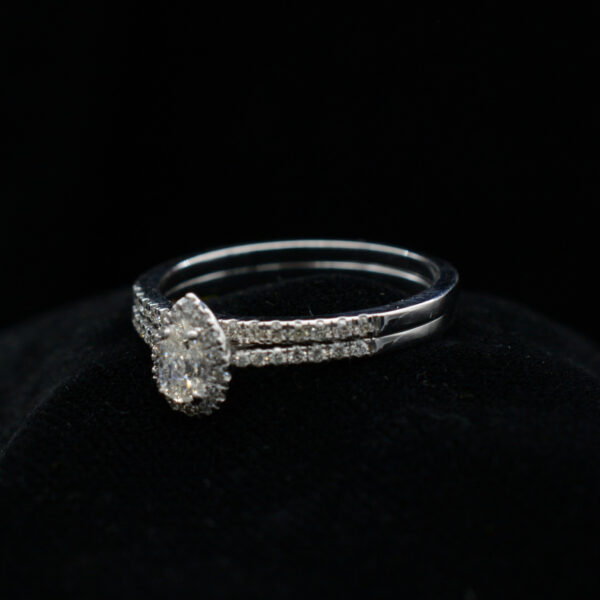Ladies Ring