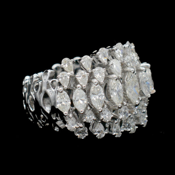 Ladies Ring