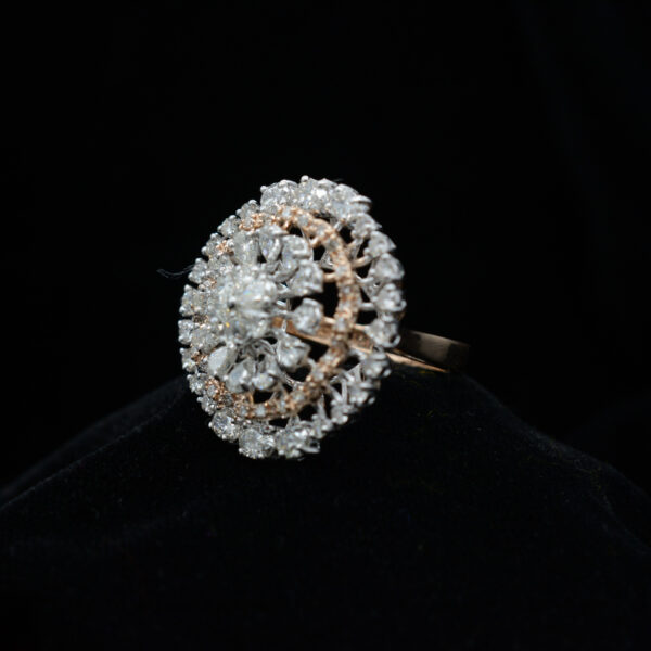 Ladies Ring
