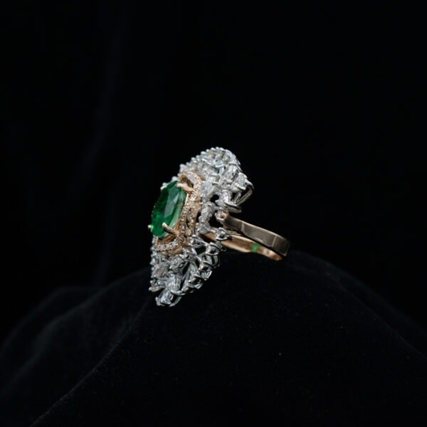 Ladies Ring