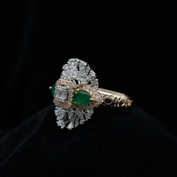 Ladies Ring