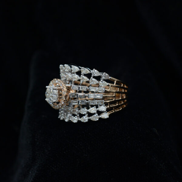 Ladies Ring