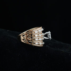 Ladies Ring