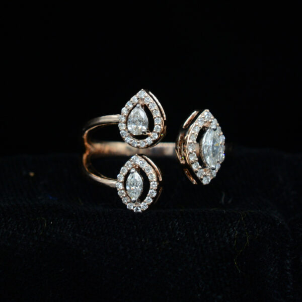 Ladies Ring