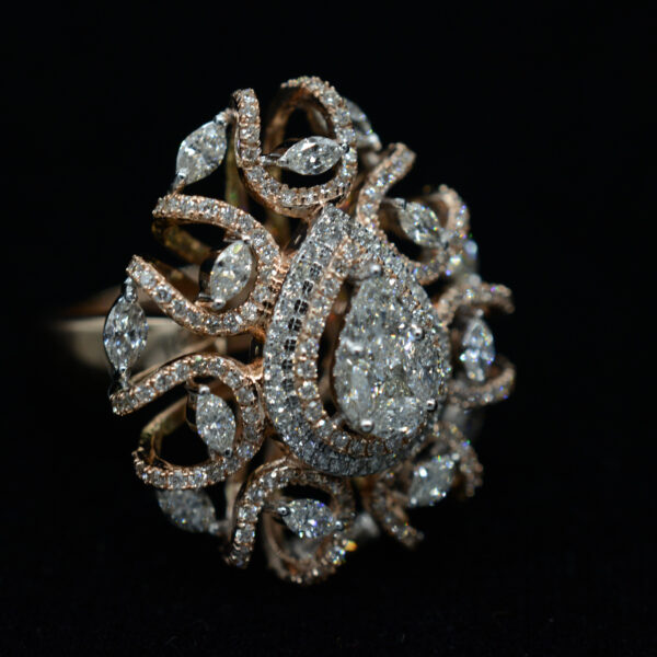 Ladies Ring