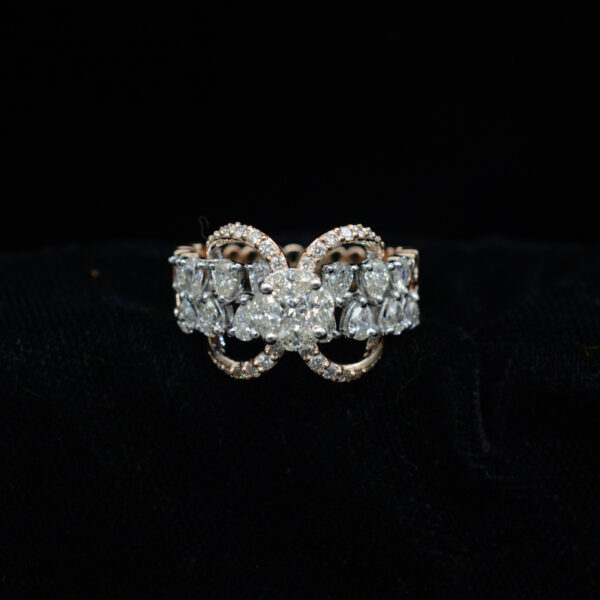 Ladies Ring