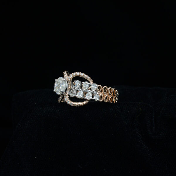 Ladies Ring