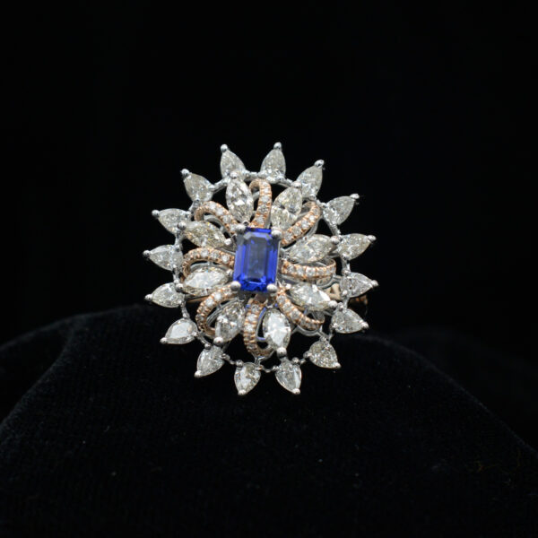 Ladies Ring