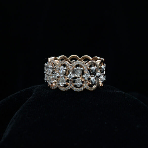 Ladies Ring