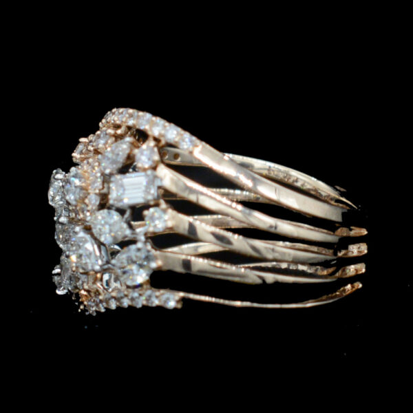 Ladies Ring