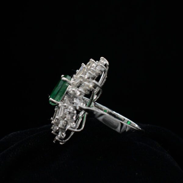 Ladies Ring