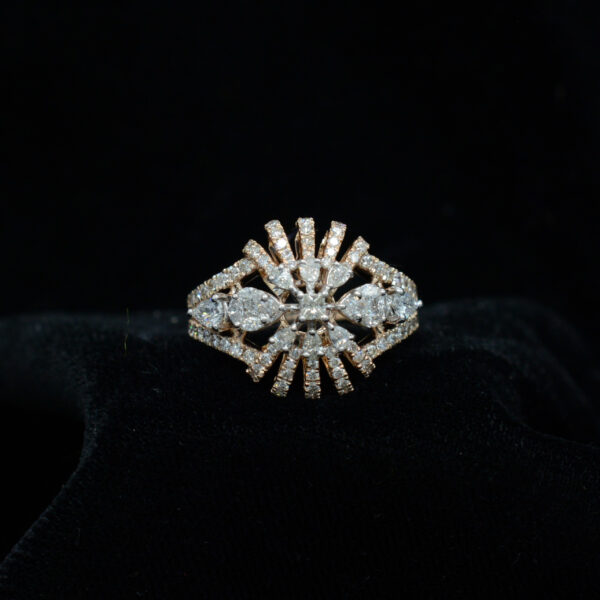 Ladies Ring