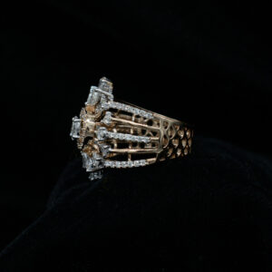 Ladies Ring