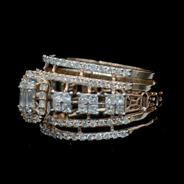 Ladies Ring