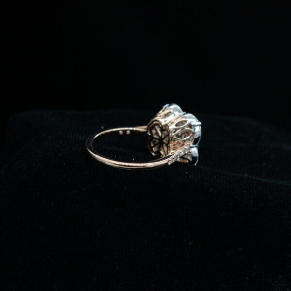 Ladies Ring
