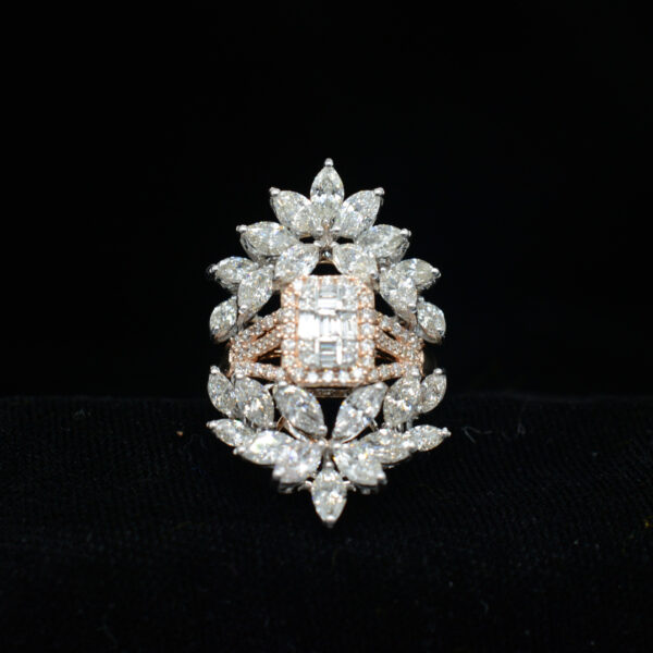 Ladies Ring