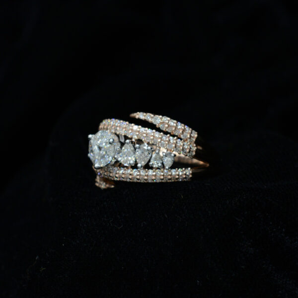 Ladies Ring