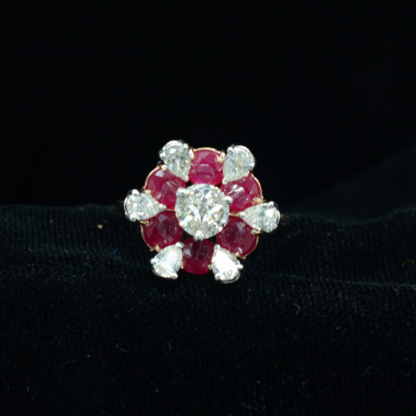 Ladies Ring