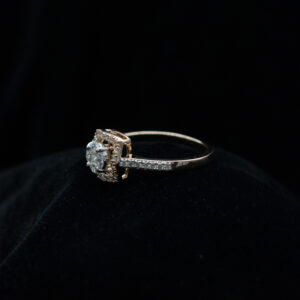Ladies Ring