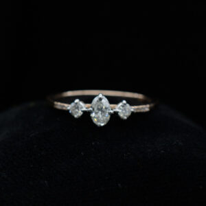 Ladies Ring