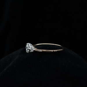 Ladies Ring