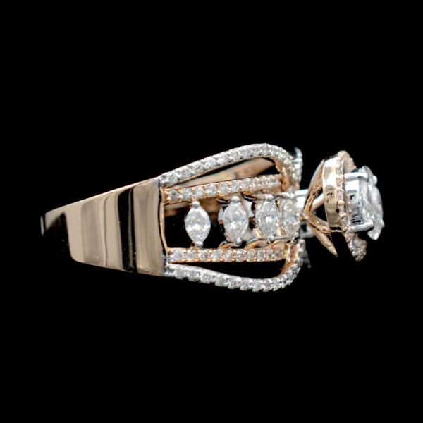 Ladies Ring