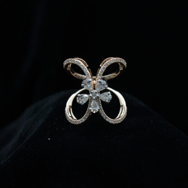 Ladies Ring