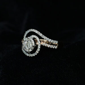 Ladies Ring