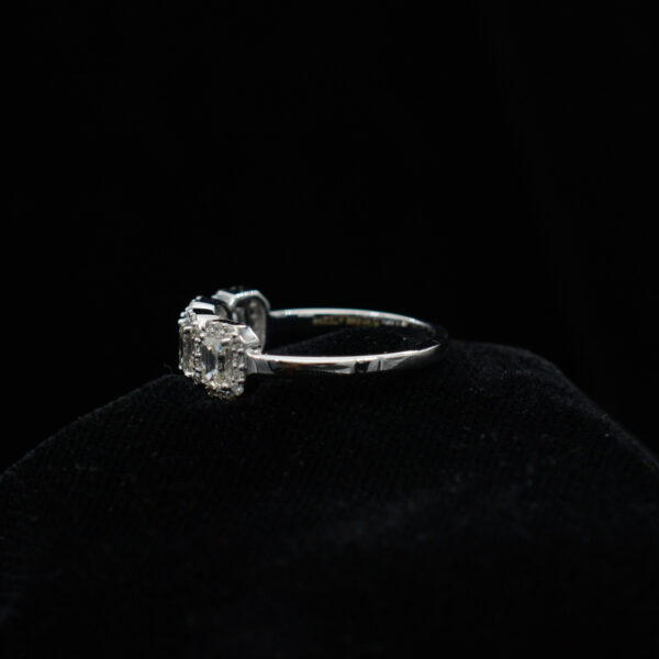 Ladies Ring