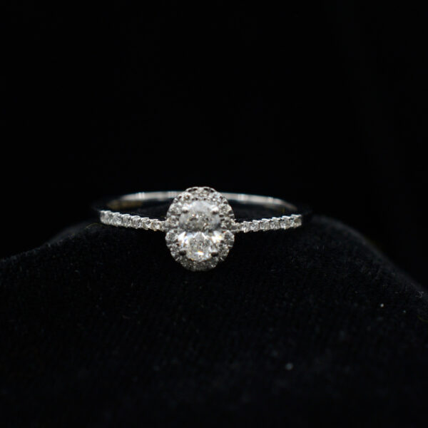 Ladies Ring