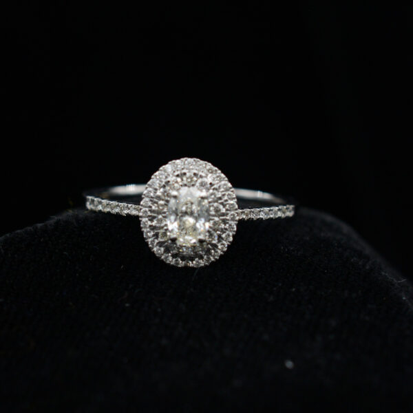 Ladies Ring