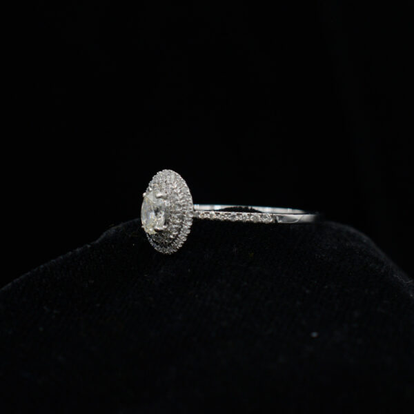 Ladies Ring