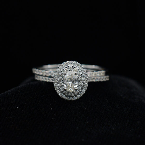 Ladies Ring