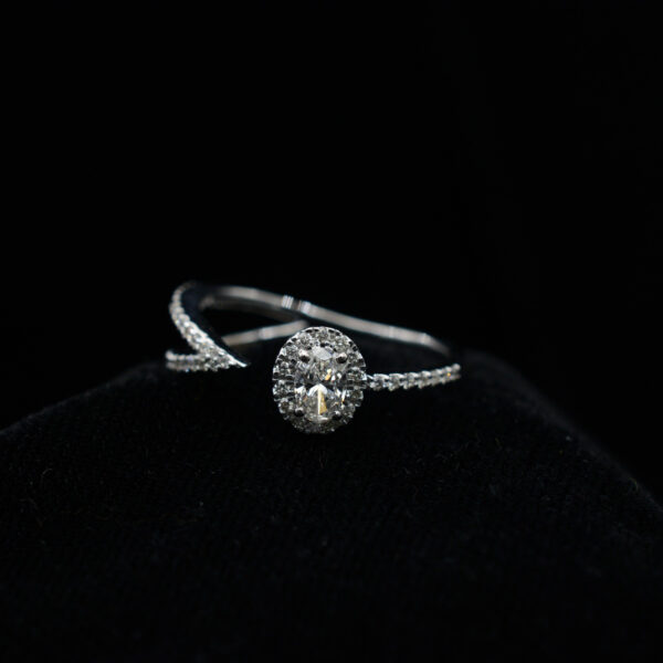Ladies Ring