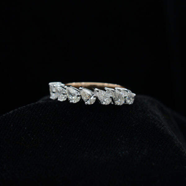 Ladies Ring