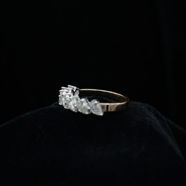 Ladies Ring
