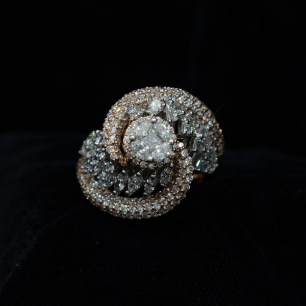 Ladies Ring