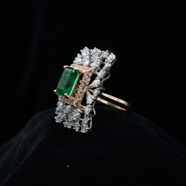 Ladies Ring